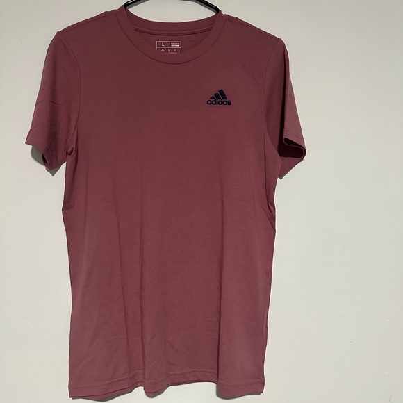 Adidas and carhartt t shirt bundle - Picture 2 of 4
